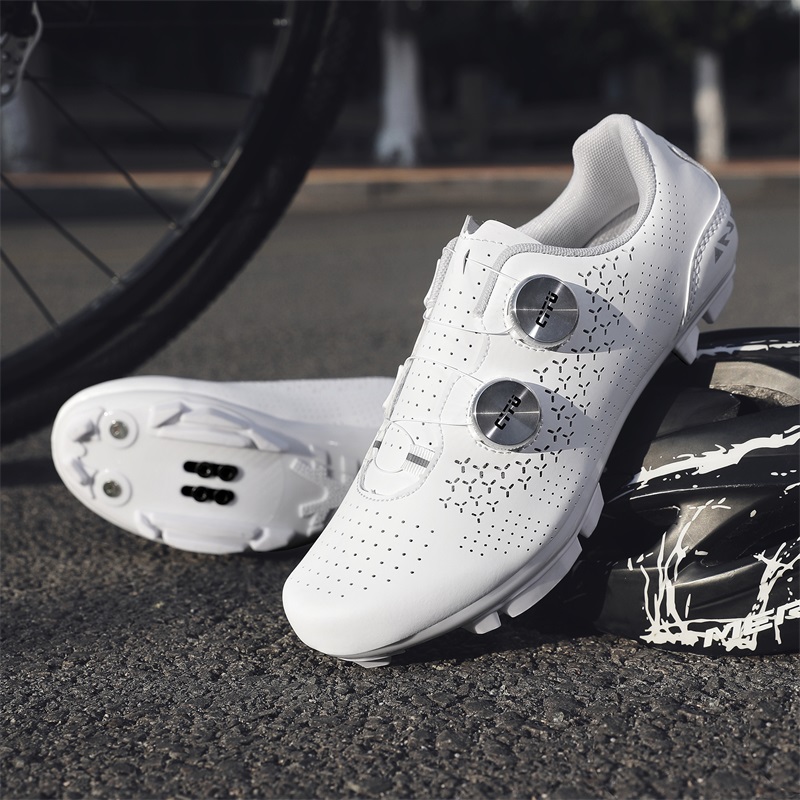 Road Bike Cleats - รองเท้าปั่นจักรยานเสือภูเขาแบบมีคลีท รองเท้าปั่นจักรยานแบบพื้นเรียบ รองเท้าจักรยานความเร็วสูง รองเท้าผ้าใบสำหรับปั่นจักรยาน รองเท้าจักรยานเสือภูเขาแบบมีคลีท SPD